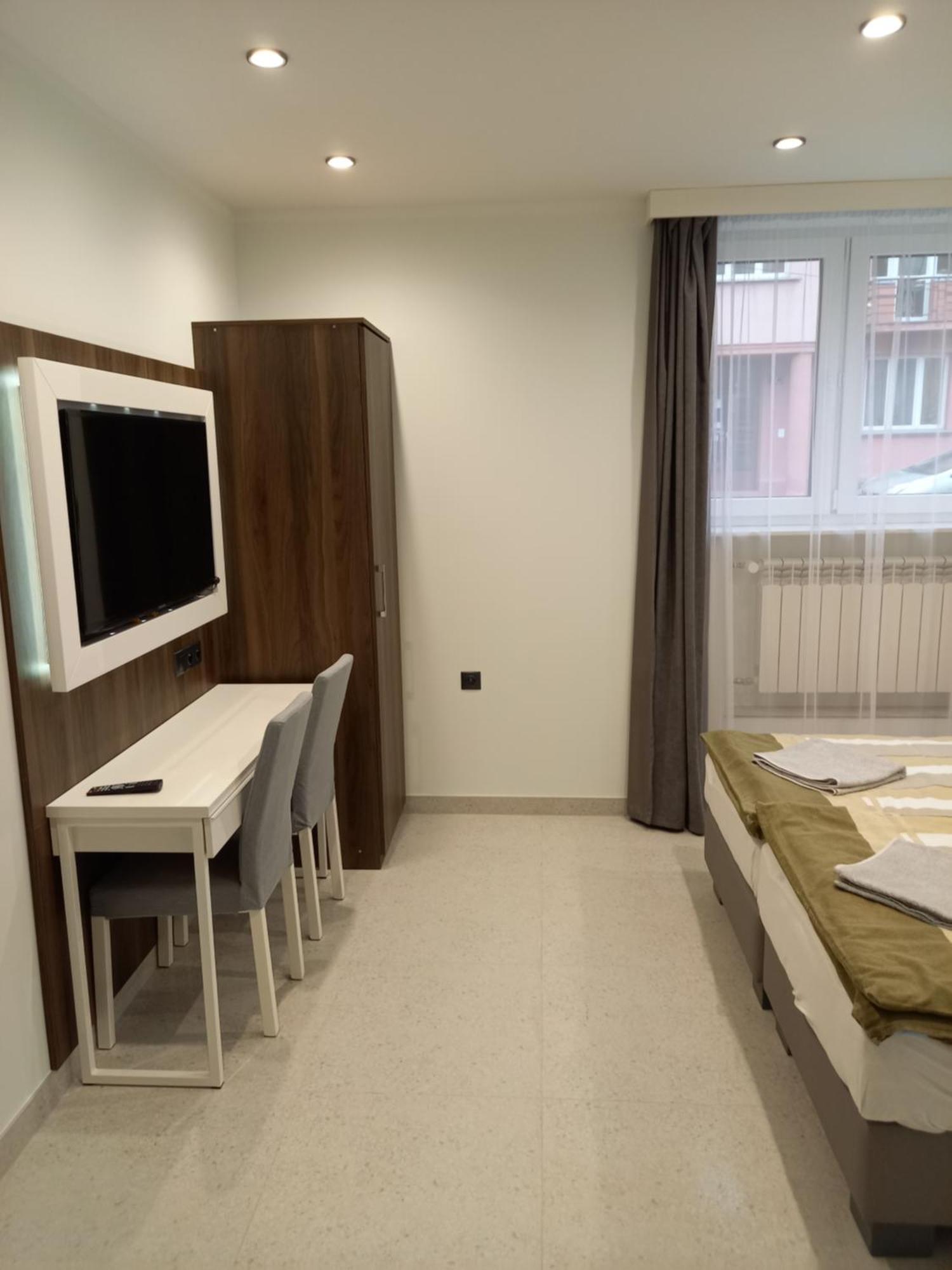 Mini Apartamenty Krakau Buitenkant foto