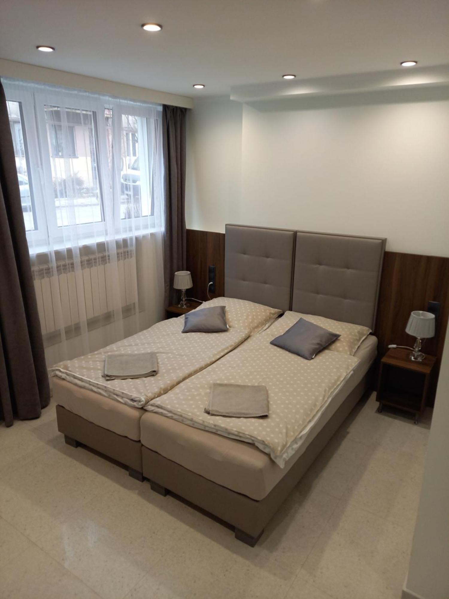 Mini Apartamenty Krakau Buitenkant foto
